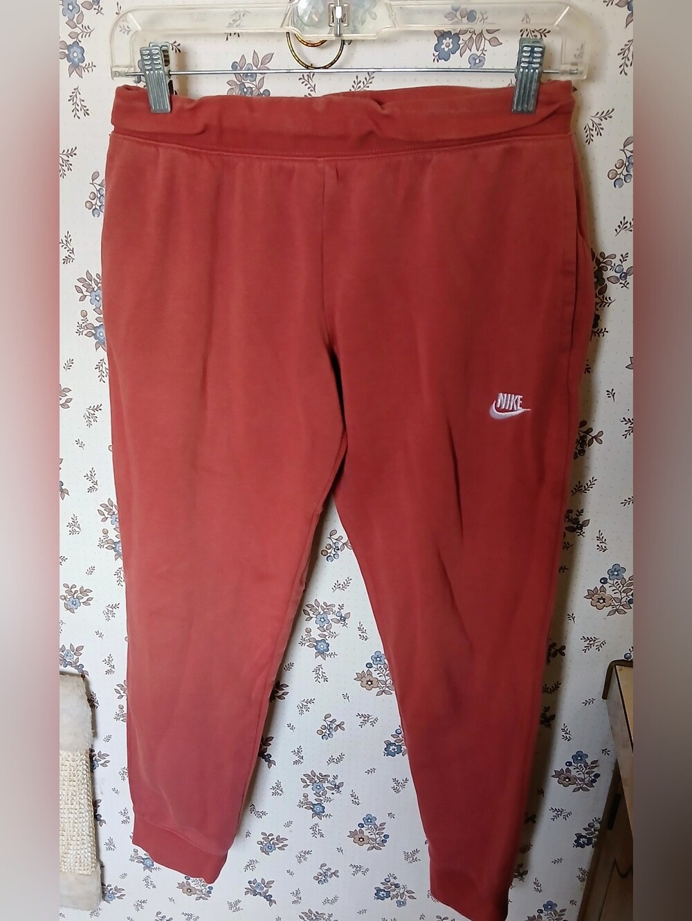Womens Nike Large Jogging Sweatpants